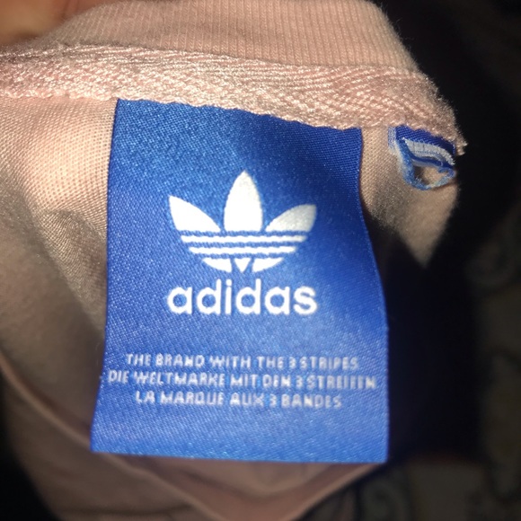 ADIDAS original cropped shirt - Picture 2 of 4